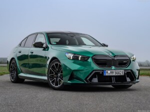 2025 BMW M5