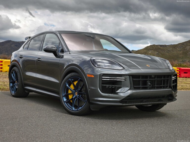 2024 Porsche Cayenne Turbo GT