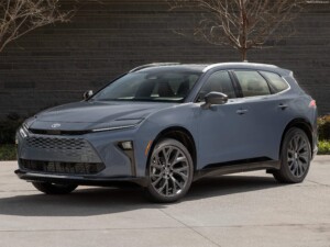 2025 Toyota Crown Signia