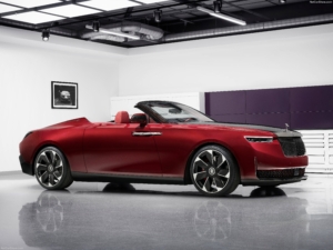 2025 Rolls-Royce Droptail La Rose Noire