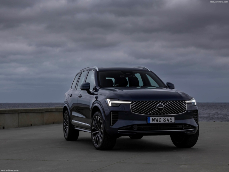 2025 Volvo XC90