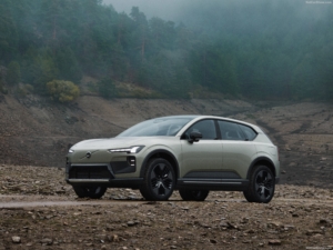 2027 Volvo EX60 Cross Country