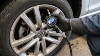 VW Golf tire pressure
