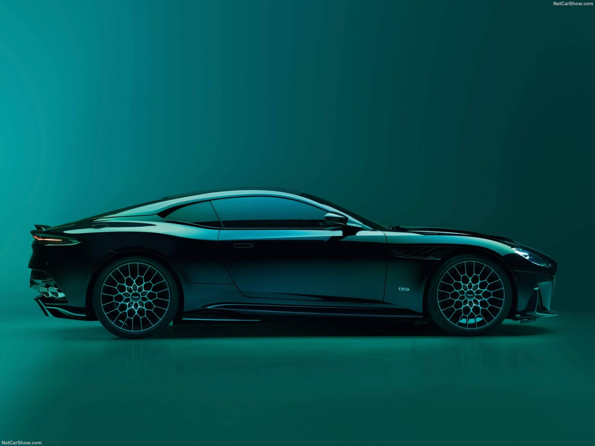 2024 Aston Martin DBS770 Ultimate