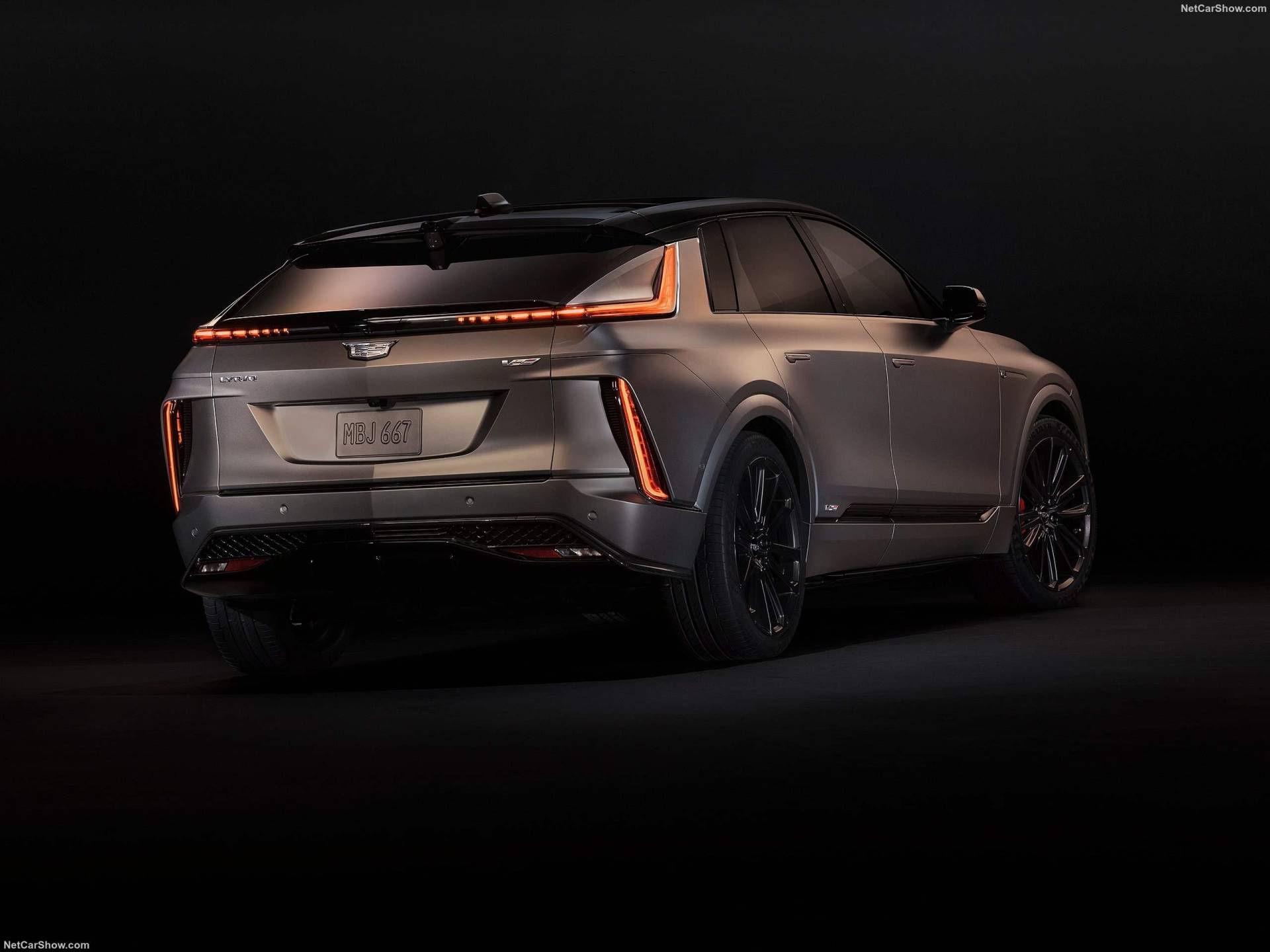 2026 Cadillac Lyriq-V