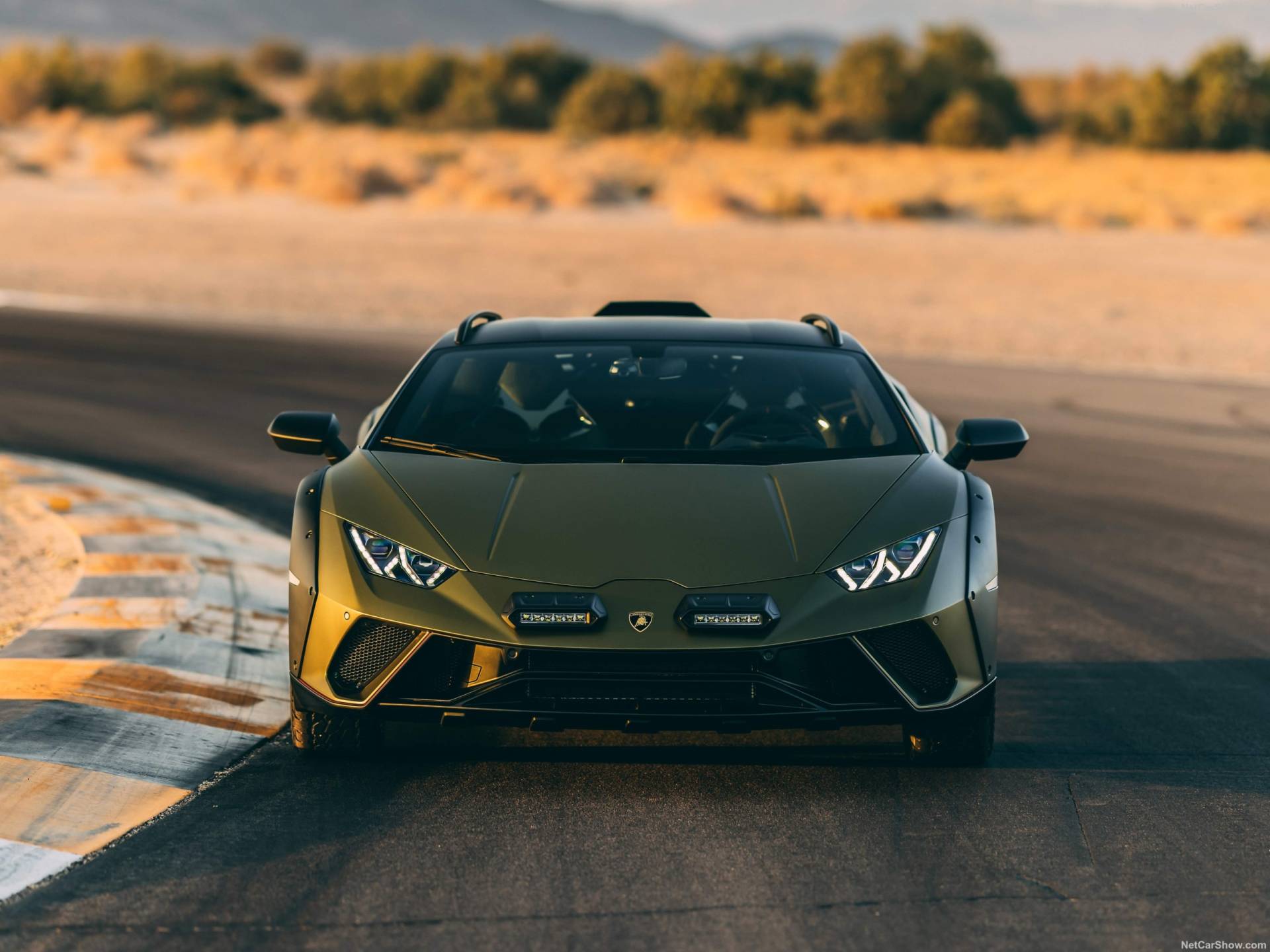 2024 Lamborghini Huracan Sterrato