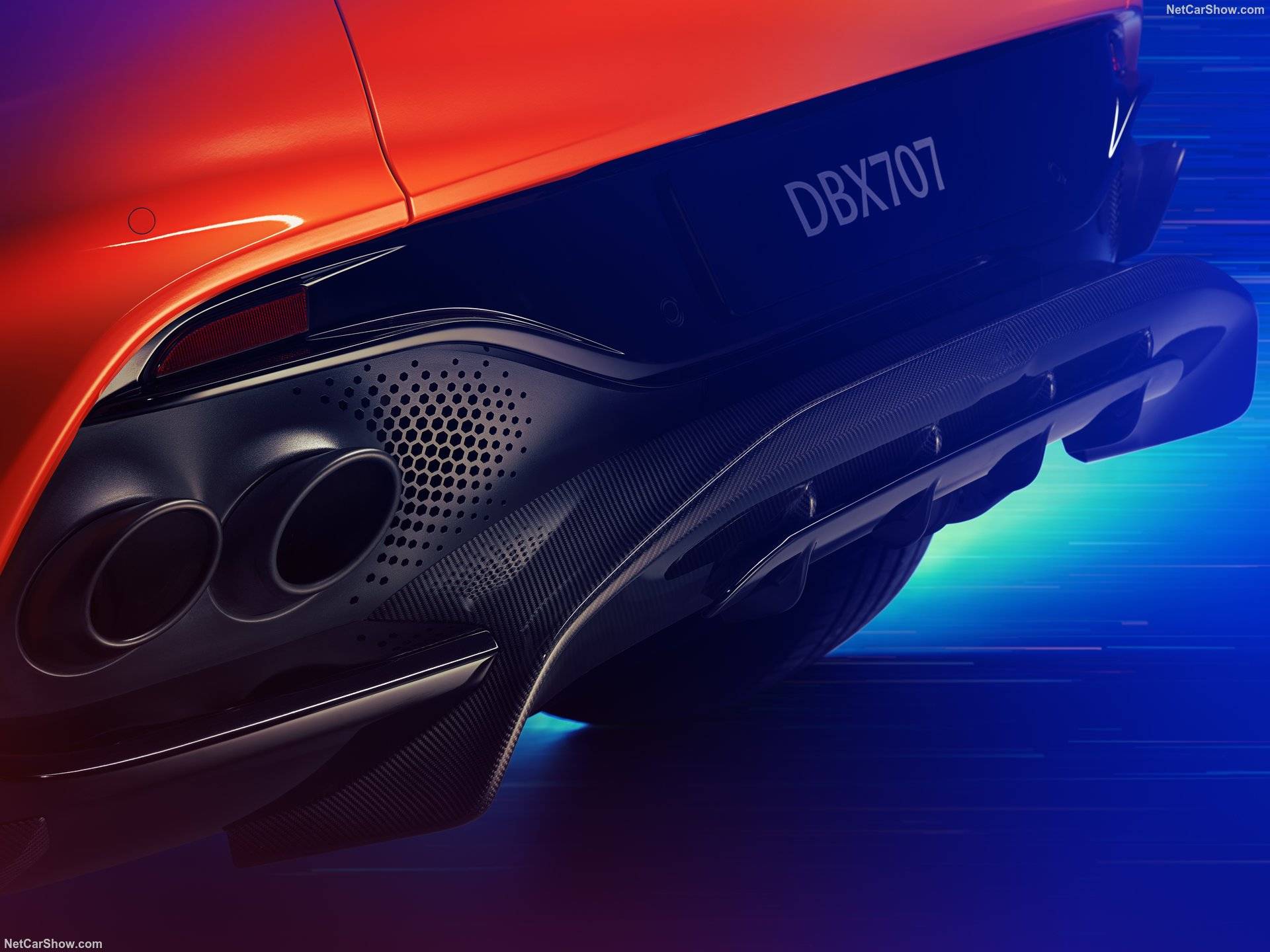 2024 Aston Martin DBX707