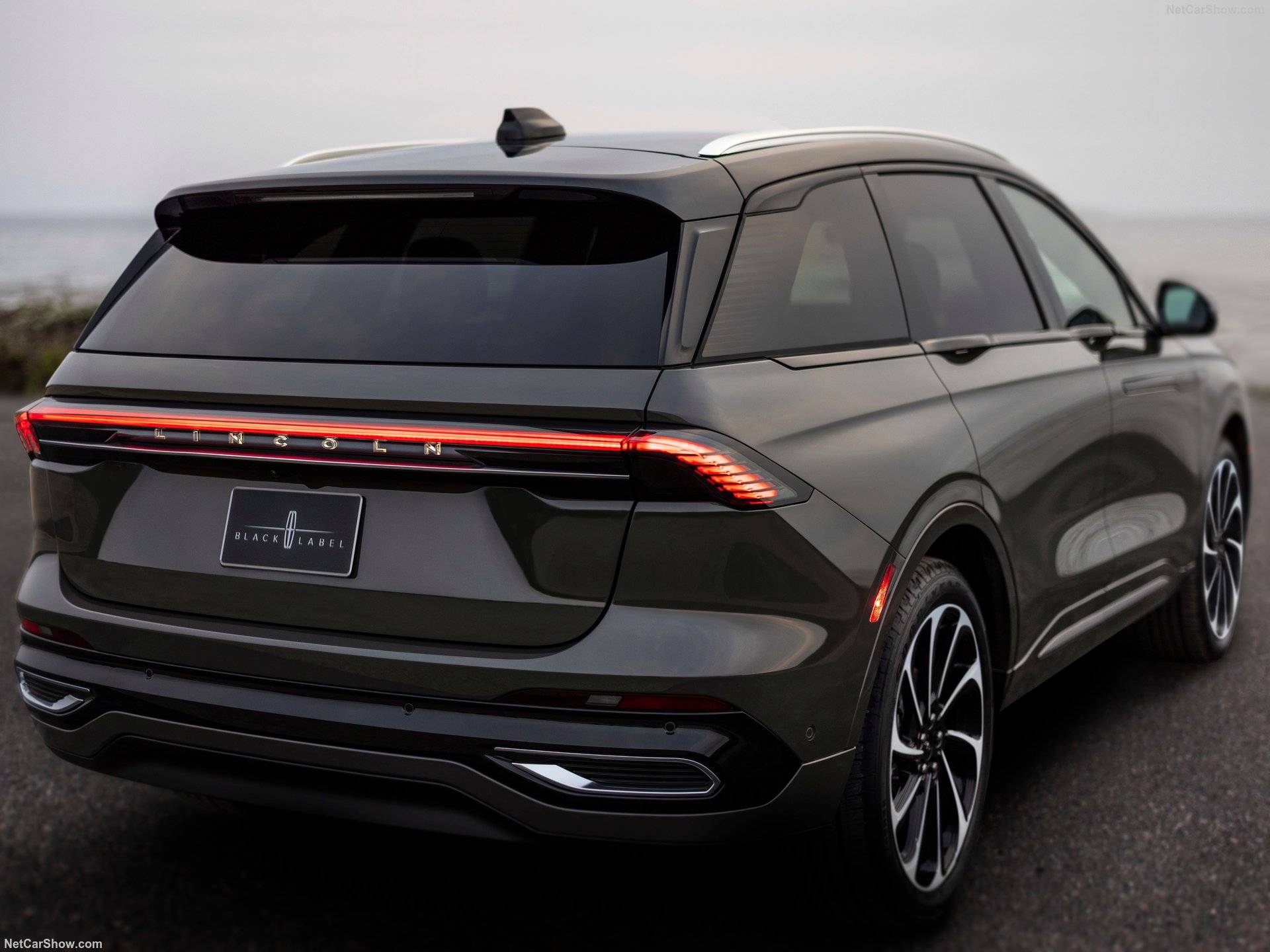 2025 Lincoln Nautilus