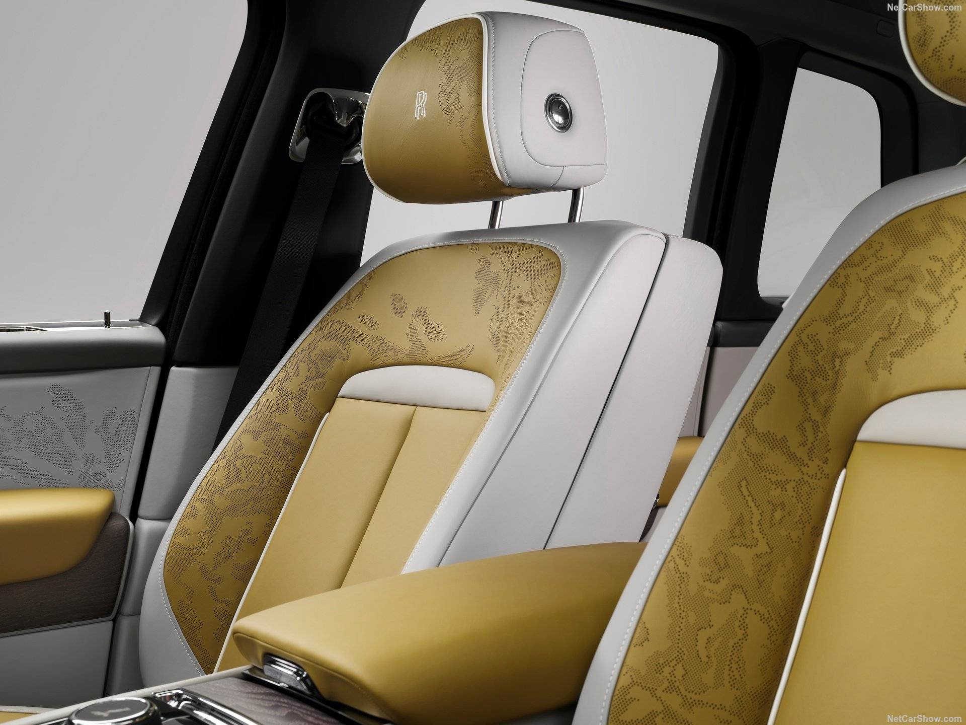 2025 Rolls-Royce Cullinan Series II