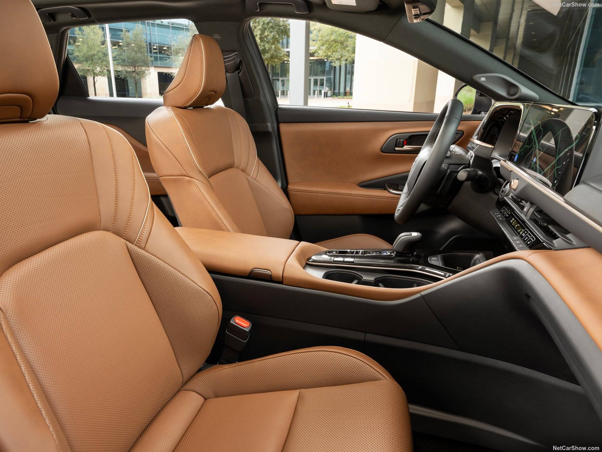 2025 Toyota Crown Signia