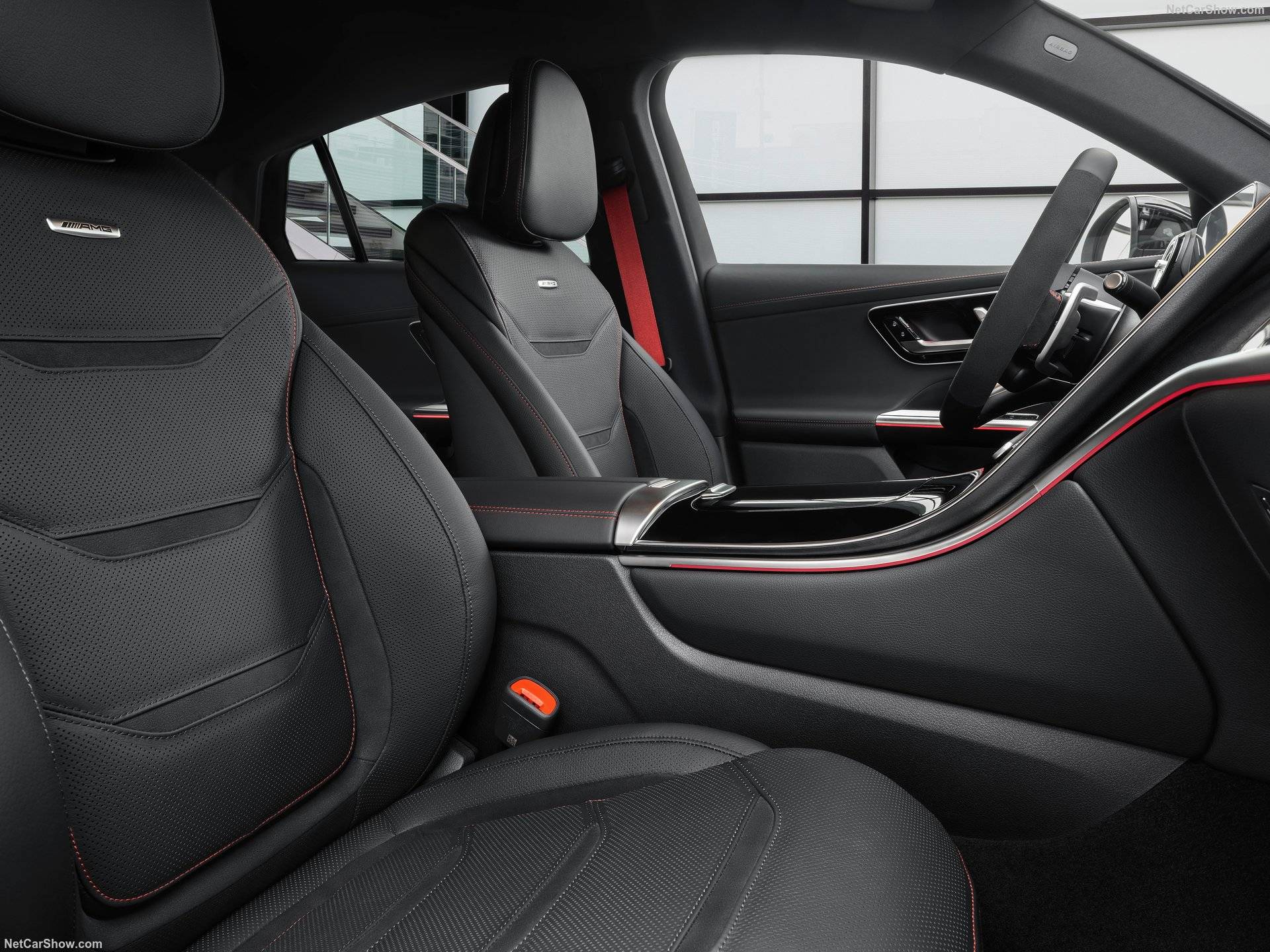 2024 Mercedes-Benz GLC43 AMG Coupe