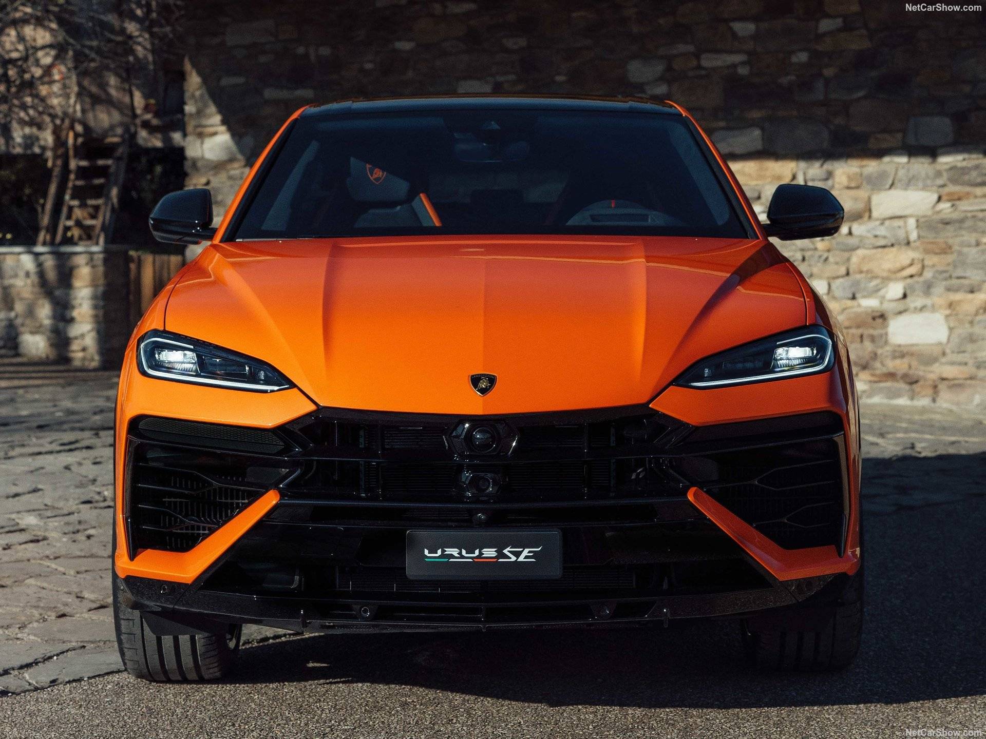 2025 Lamborghini Urus SE