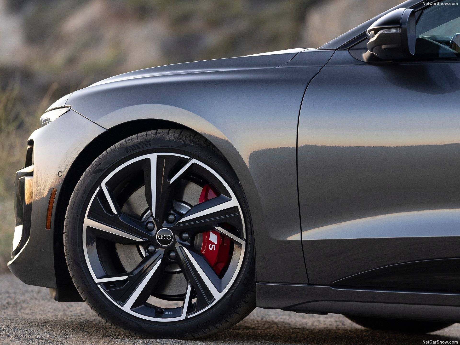 2025 Audi S6 Sportback e-tron