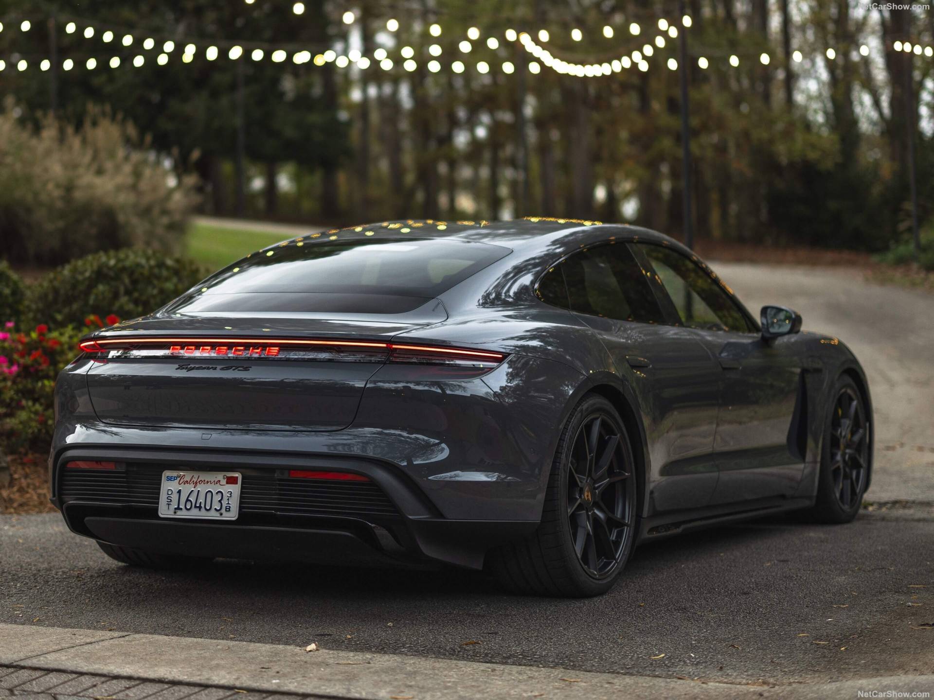 2025 Porsche Taycan GTS