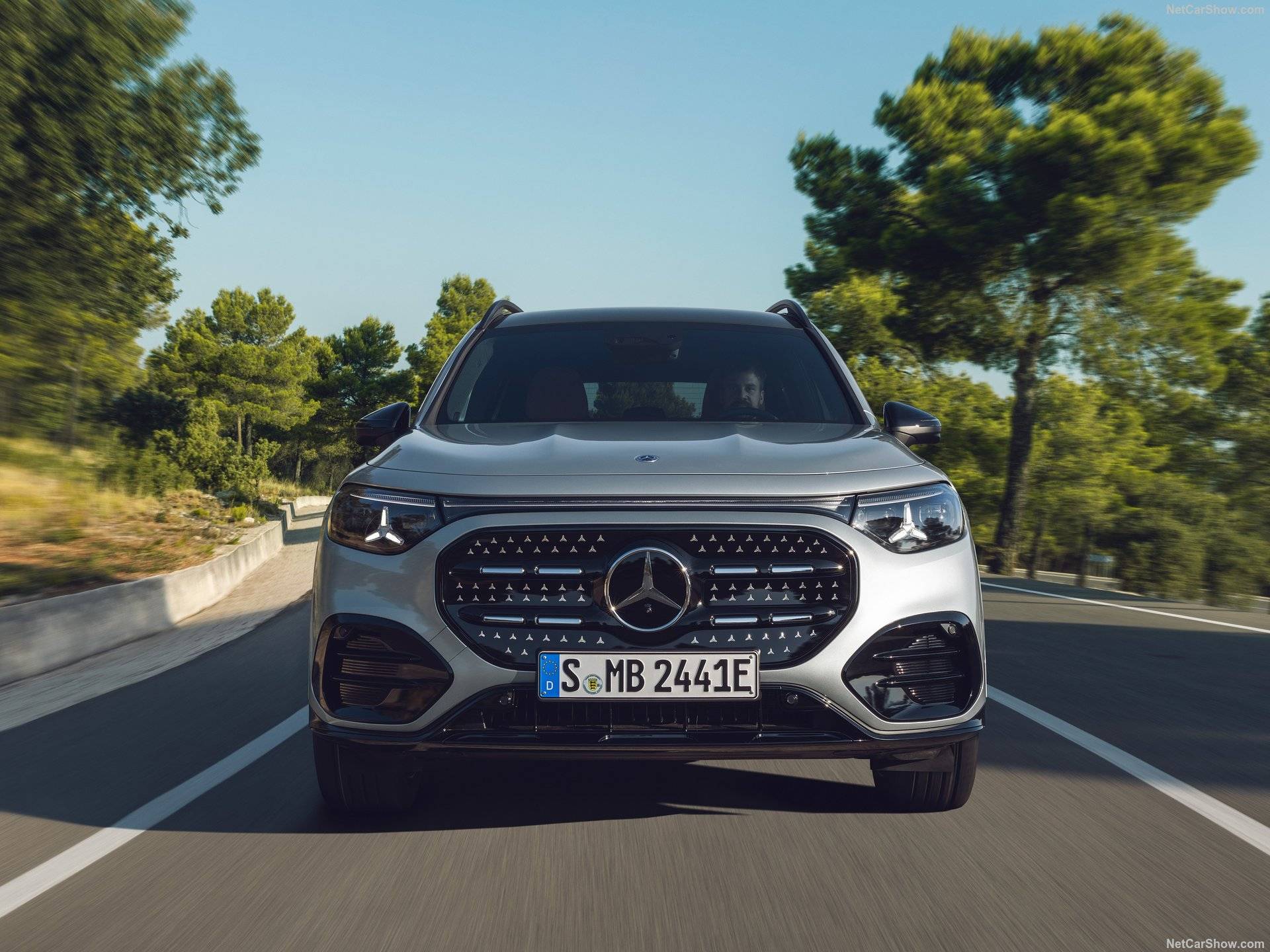 2027 Mercedes-Benz GLB
