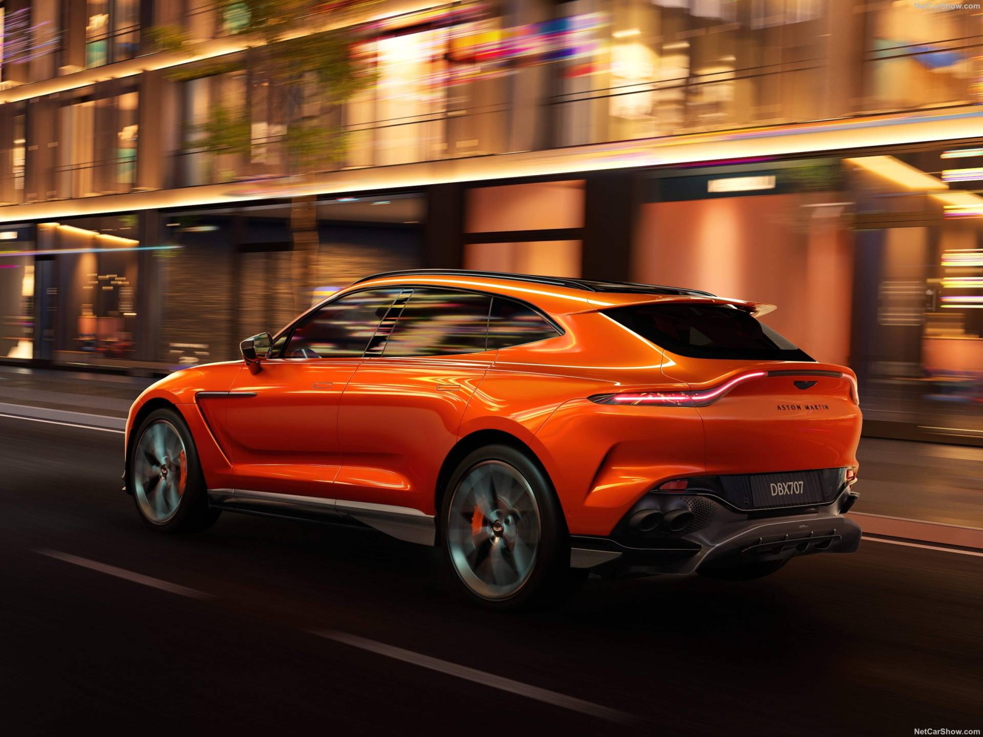 2024 Aston Martin DBX707