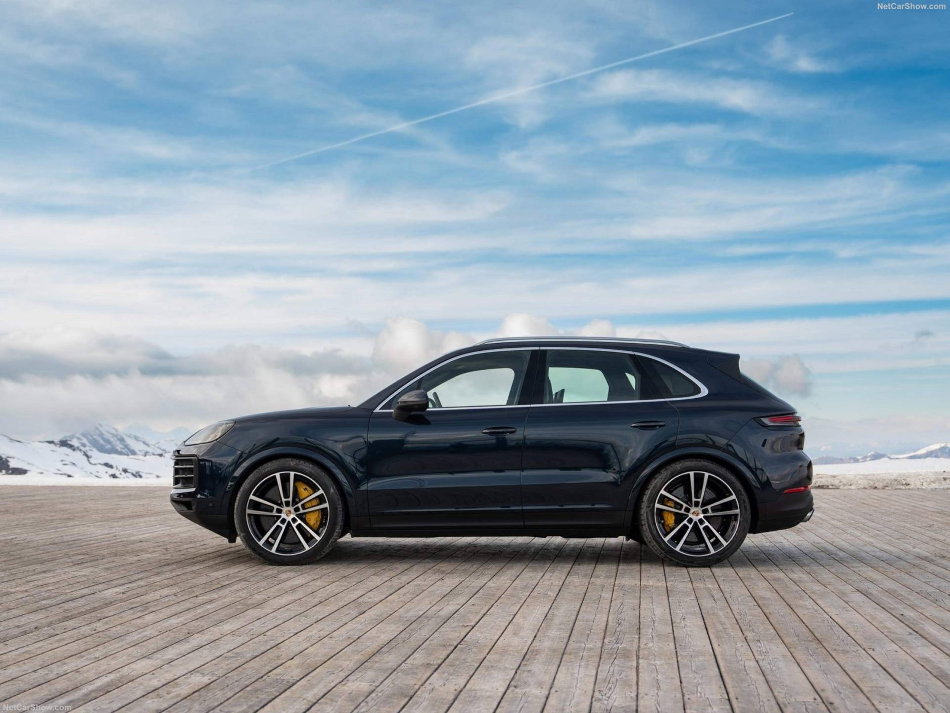 2024 Porsche Cayenne S