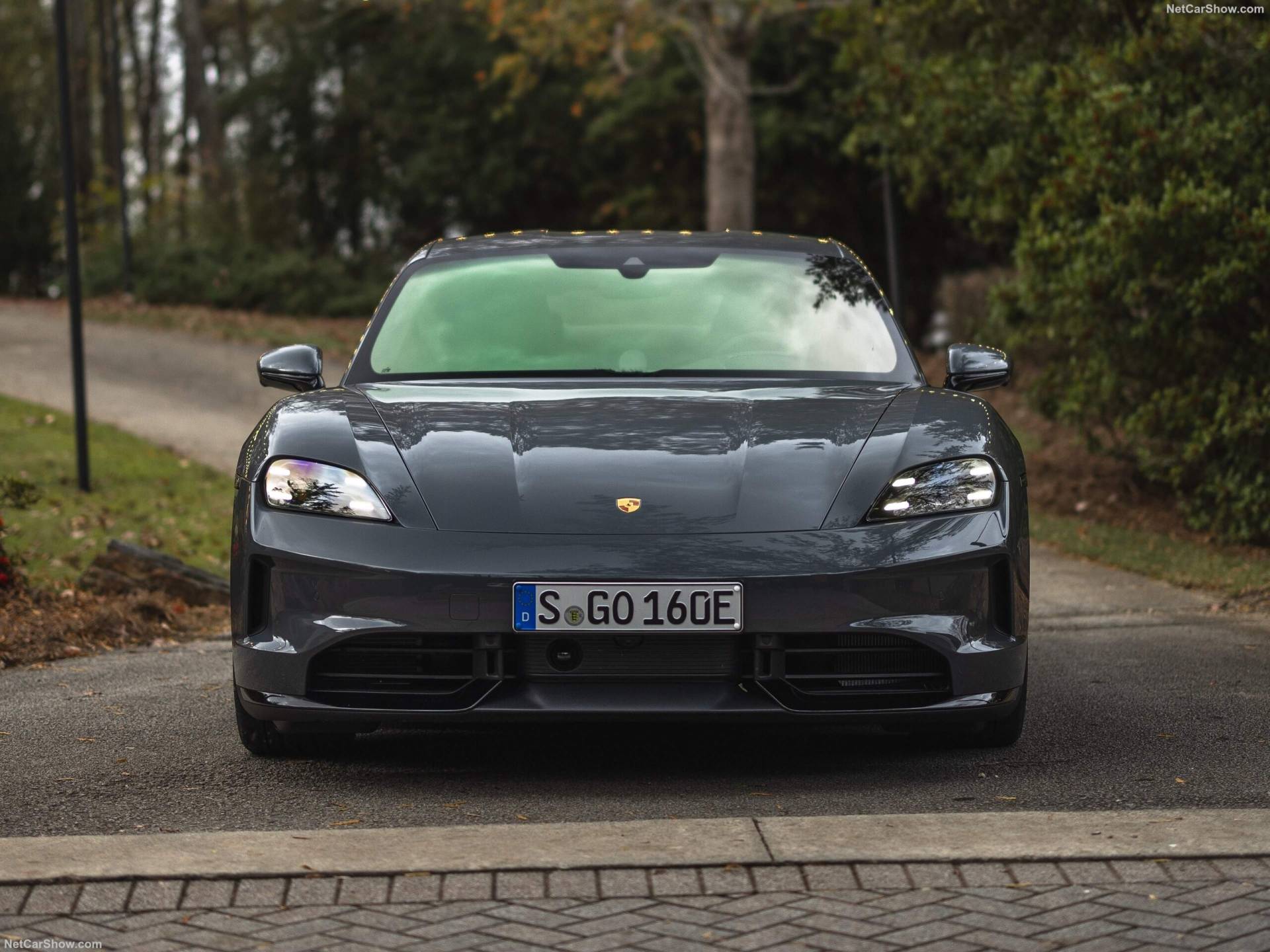 2025 Porsche Taycan GTS