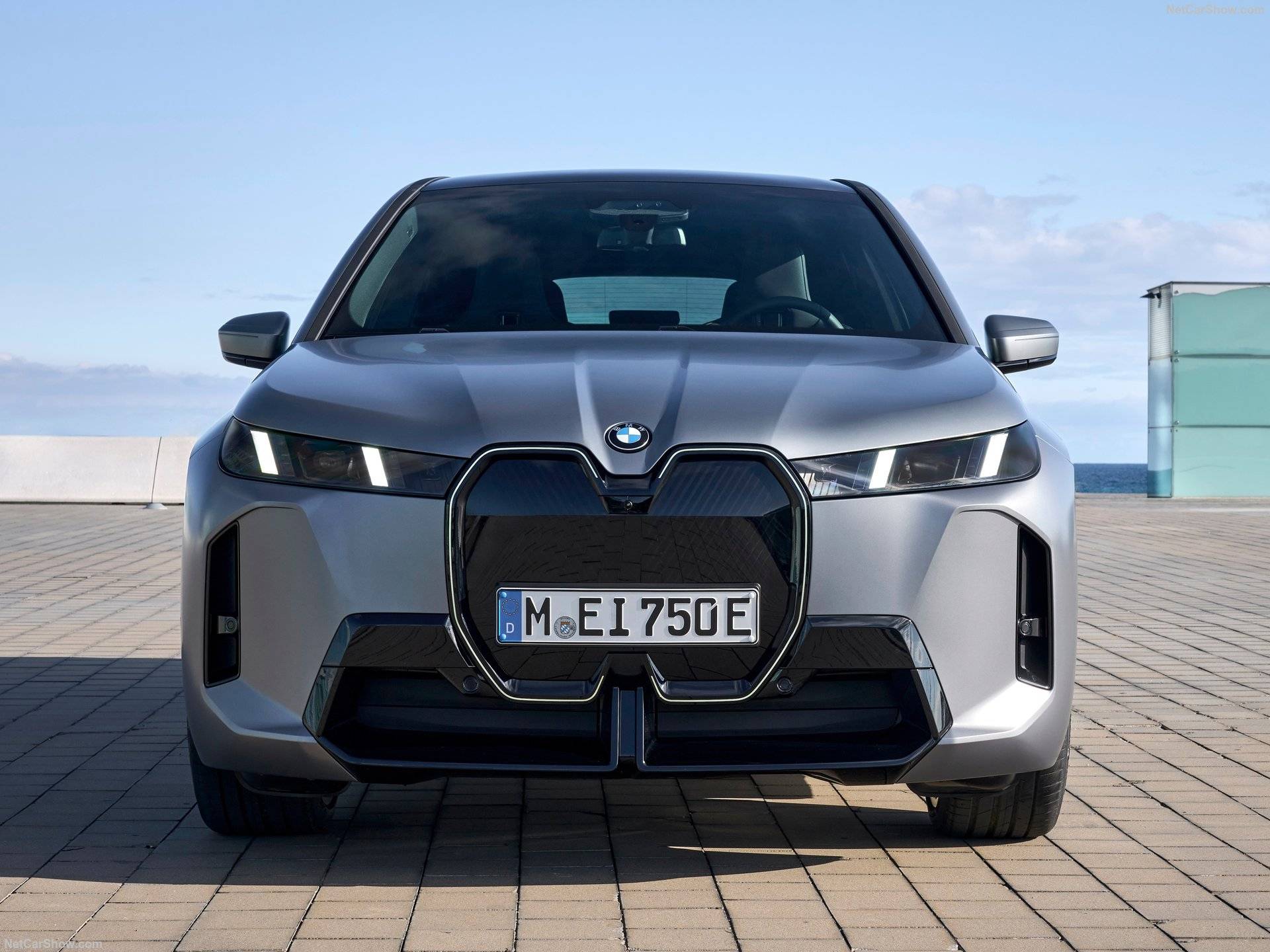 2026 BMW iX