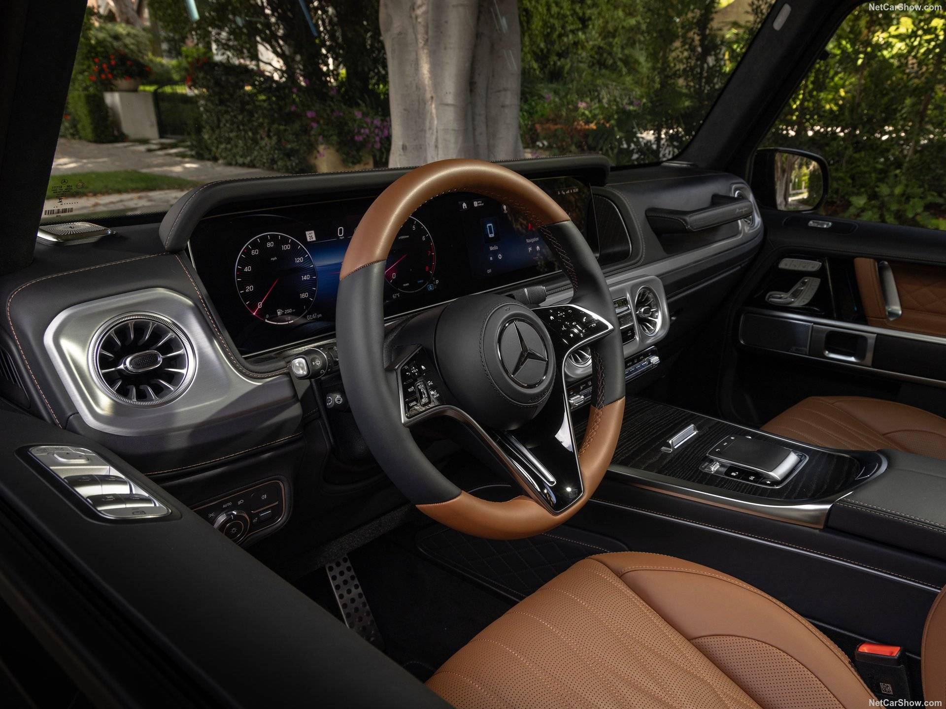 2025 Mercedes-Benz G550