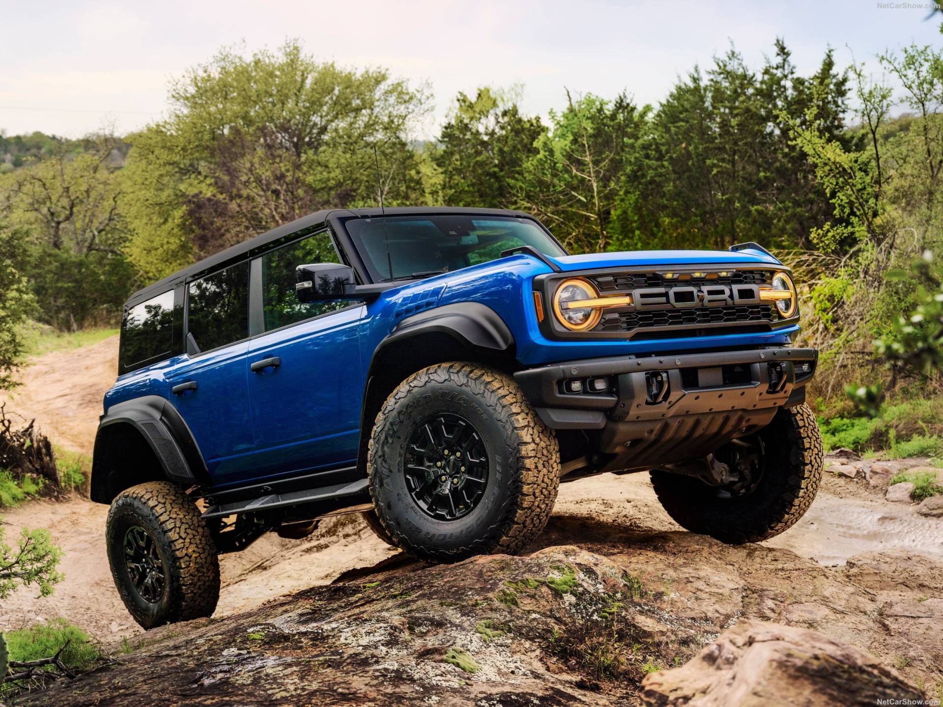 2025 Ford Bronco Raptor Black Appearance Package