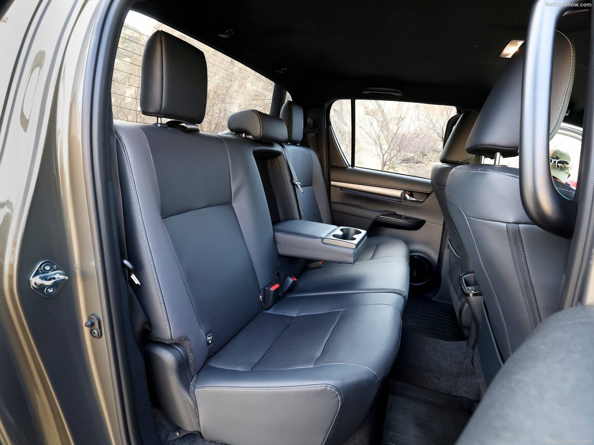 2025 Toyota Hilux Hybrid 48V