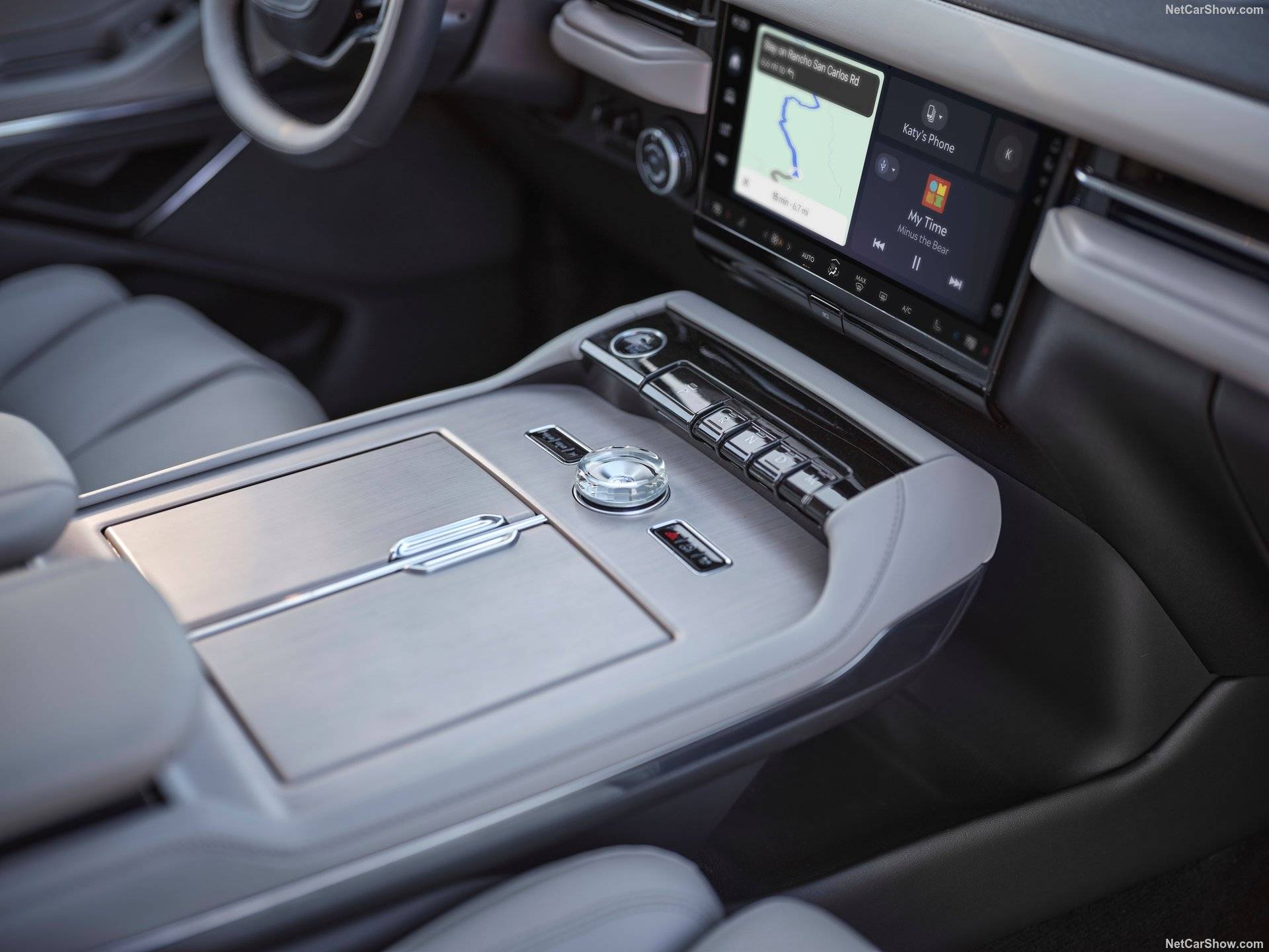 2025 Lincoln Navigator