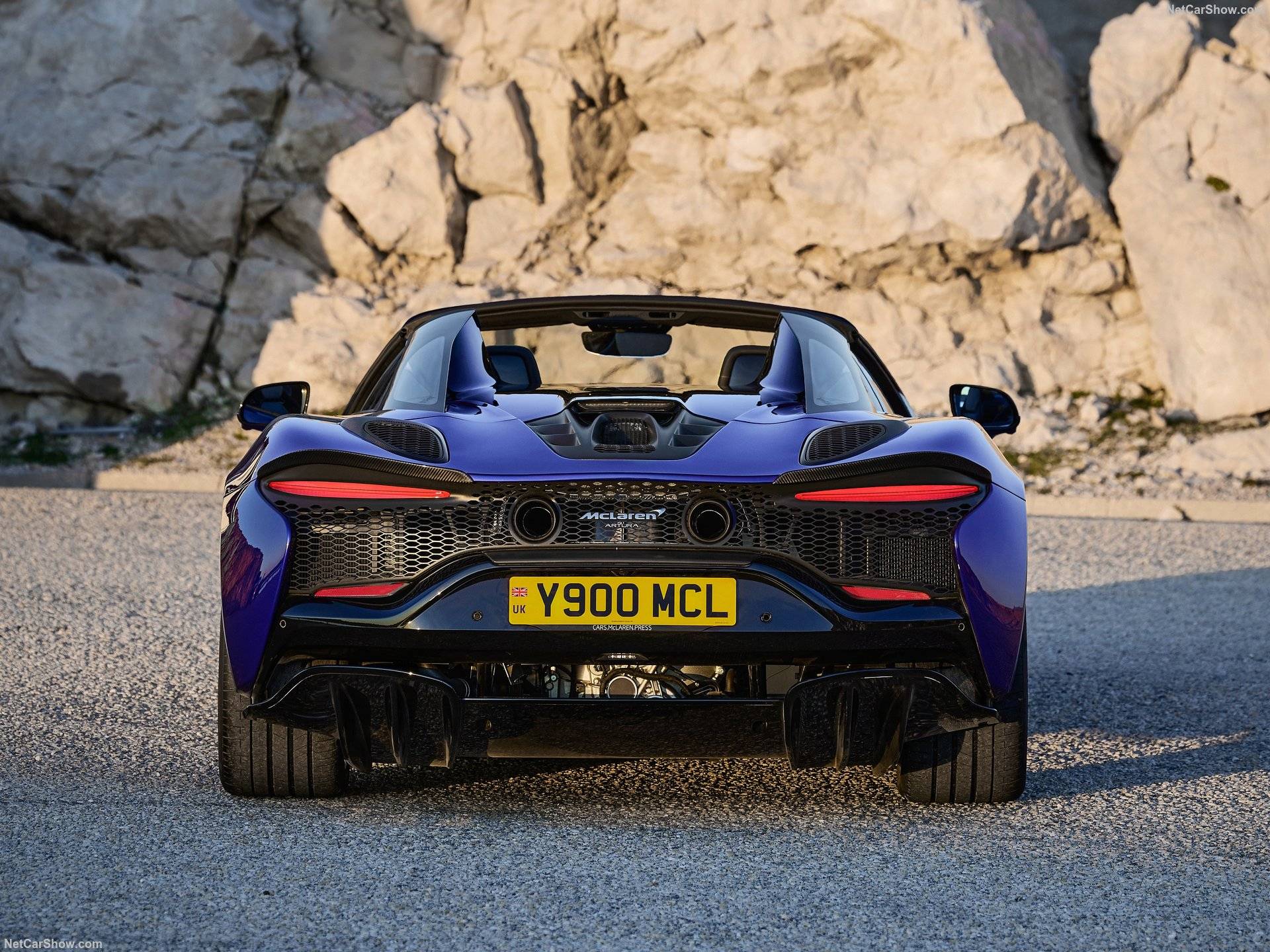2025 McLaren Artura Spider