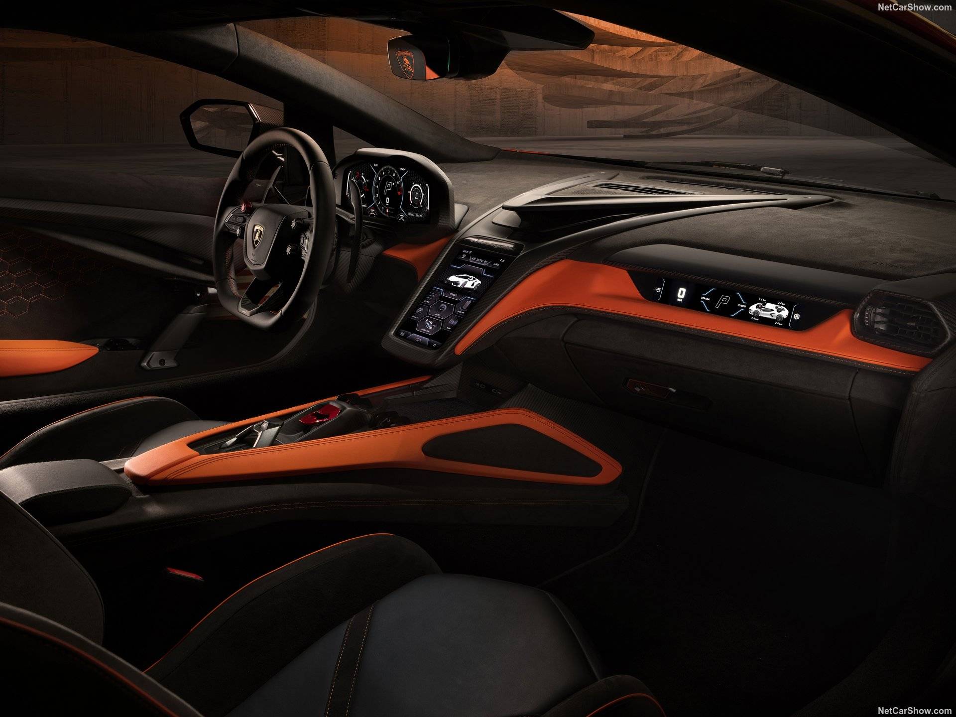 2024 Lamborghini Revuelto