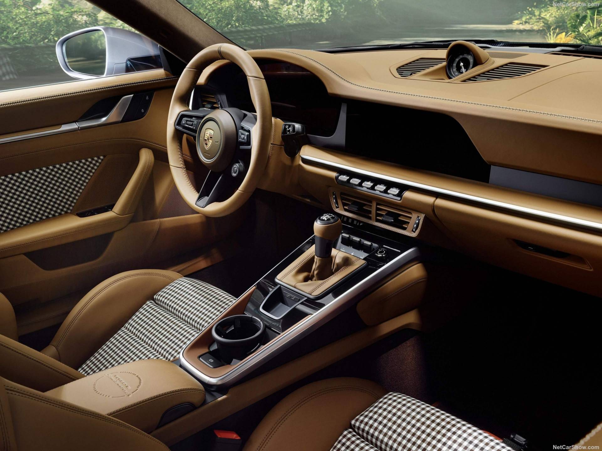 2025 Porsche 911 GT3 Touring Ocelot