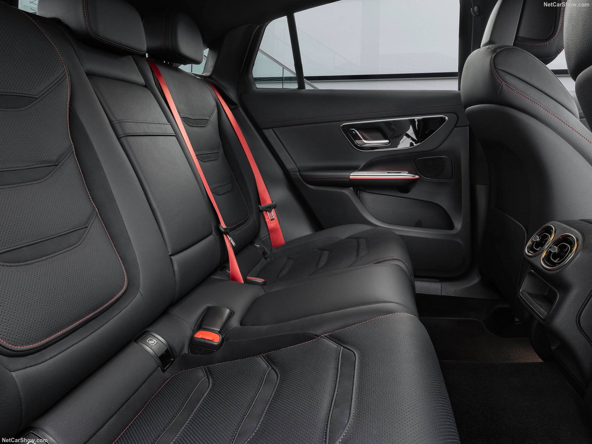 2024 Mercedes-Benz GLC43 AMG Coupe