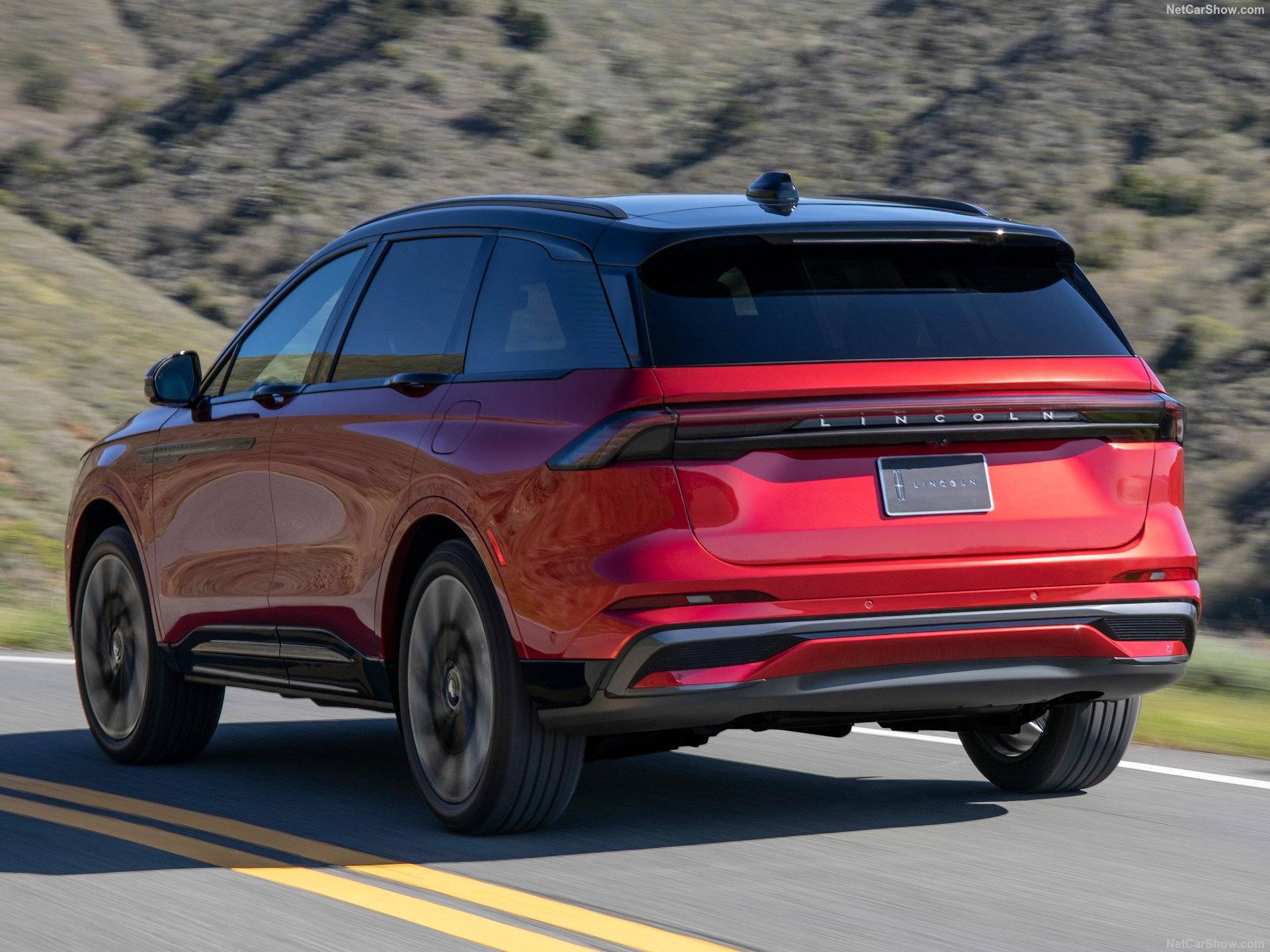 2025 Lincoln Nautilus