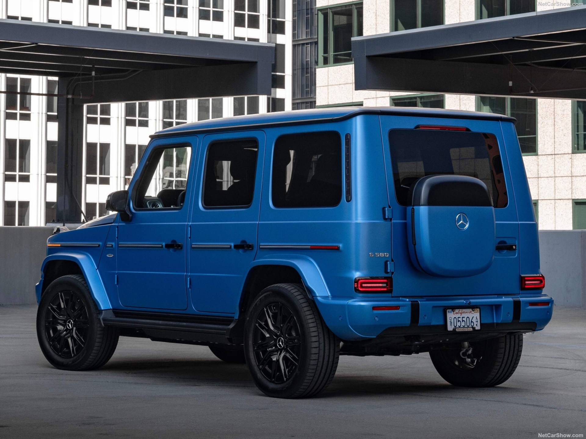 2025 Mercedes-Benz G580 with EQ Technology