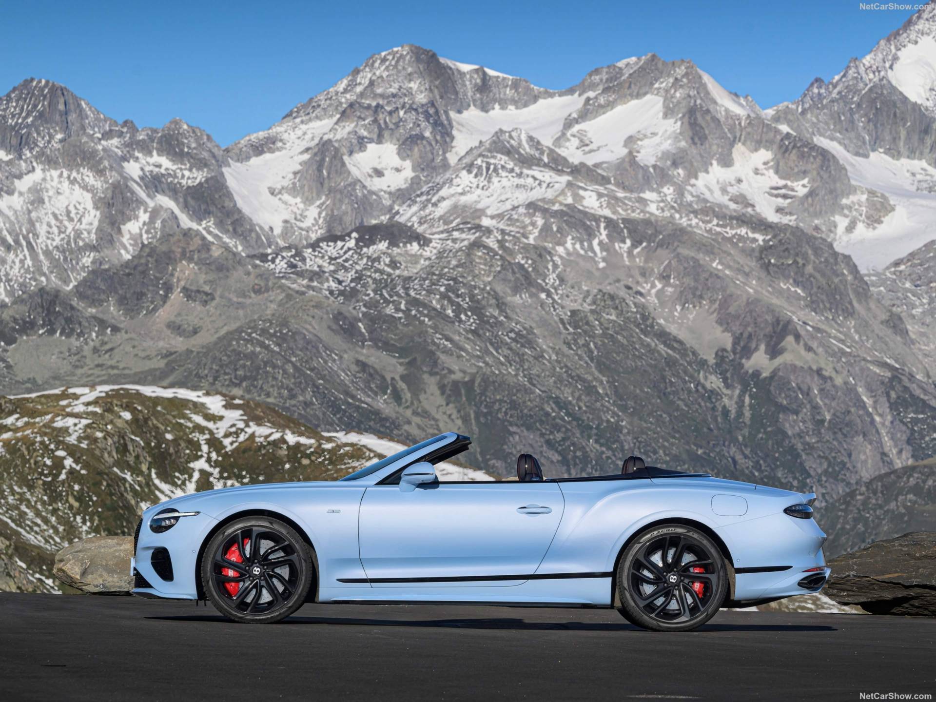 2025 Bentley Continental GTC Speed