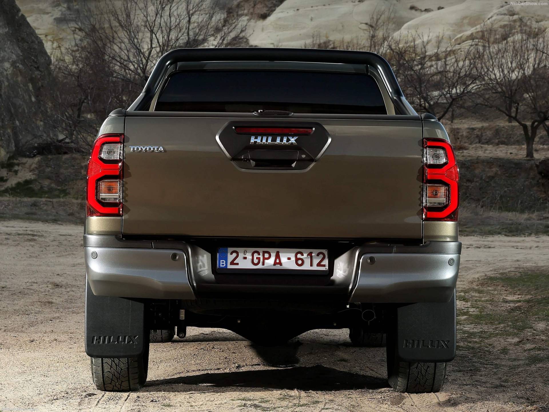 2025 Toyota Hilux Hybrid 48V