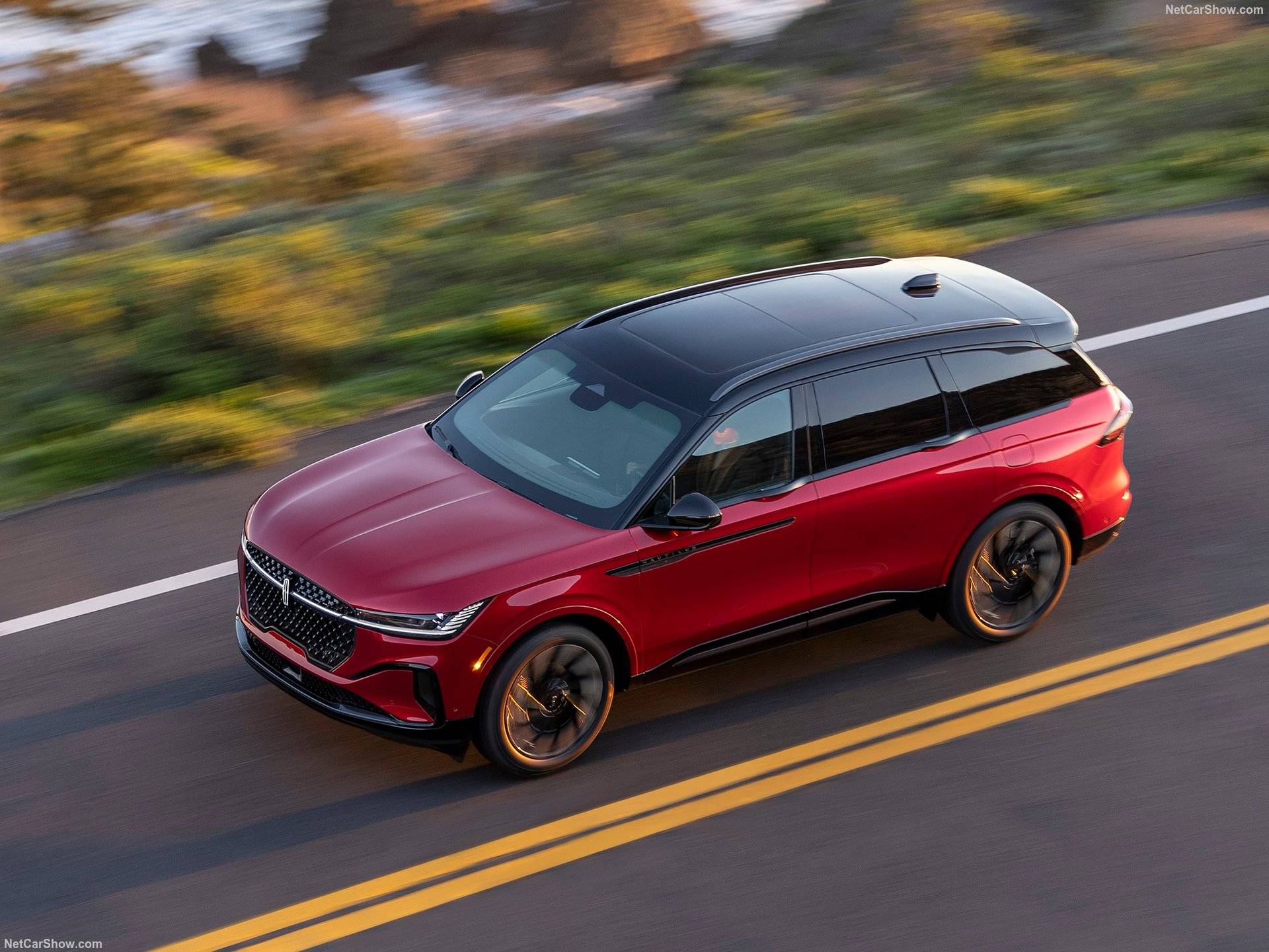 2025 Lincoln Nautilus