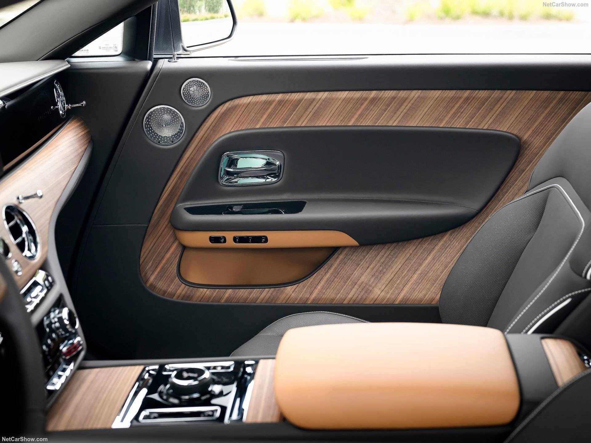 2024 Rolls-Royce Spectre