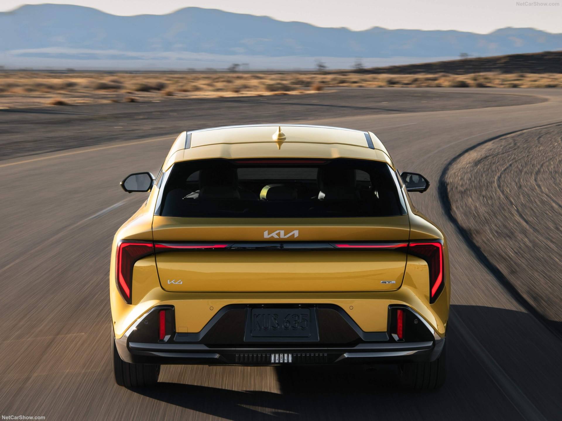 2026 kia k4 hatchback