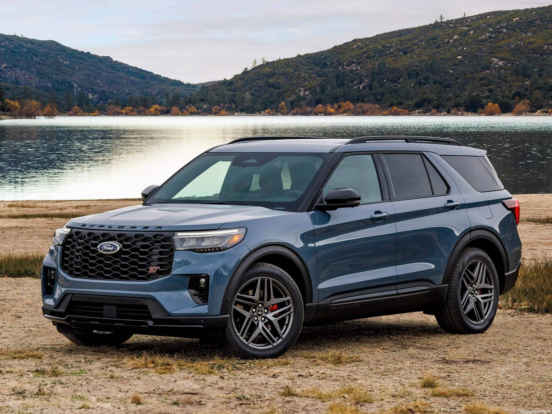 2025 Ford Explorer