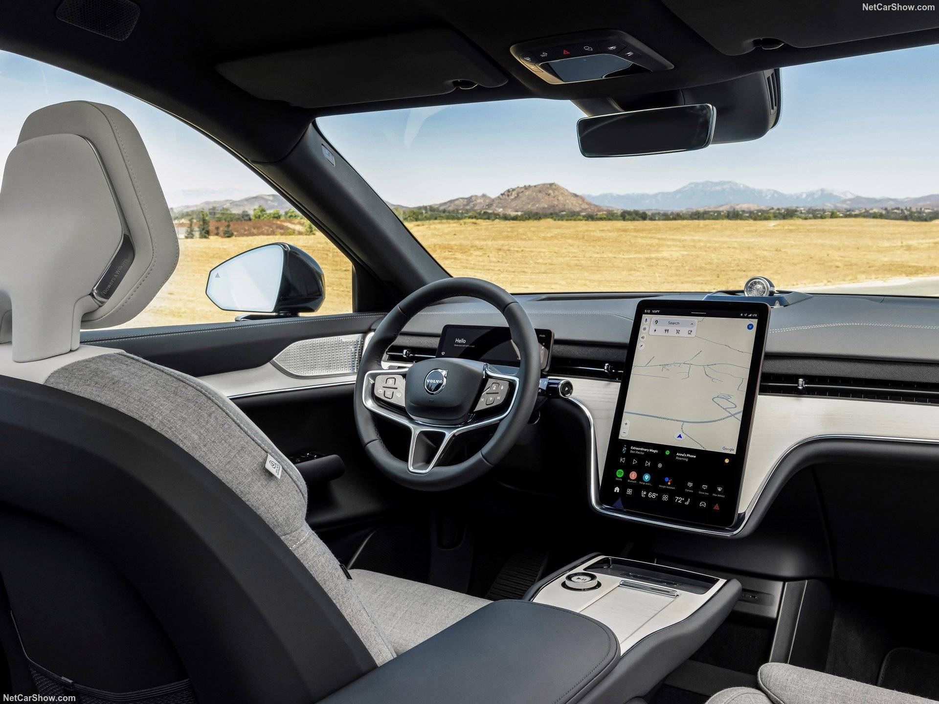 2025 Volvo EX90