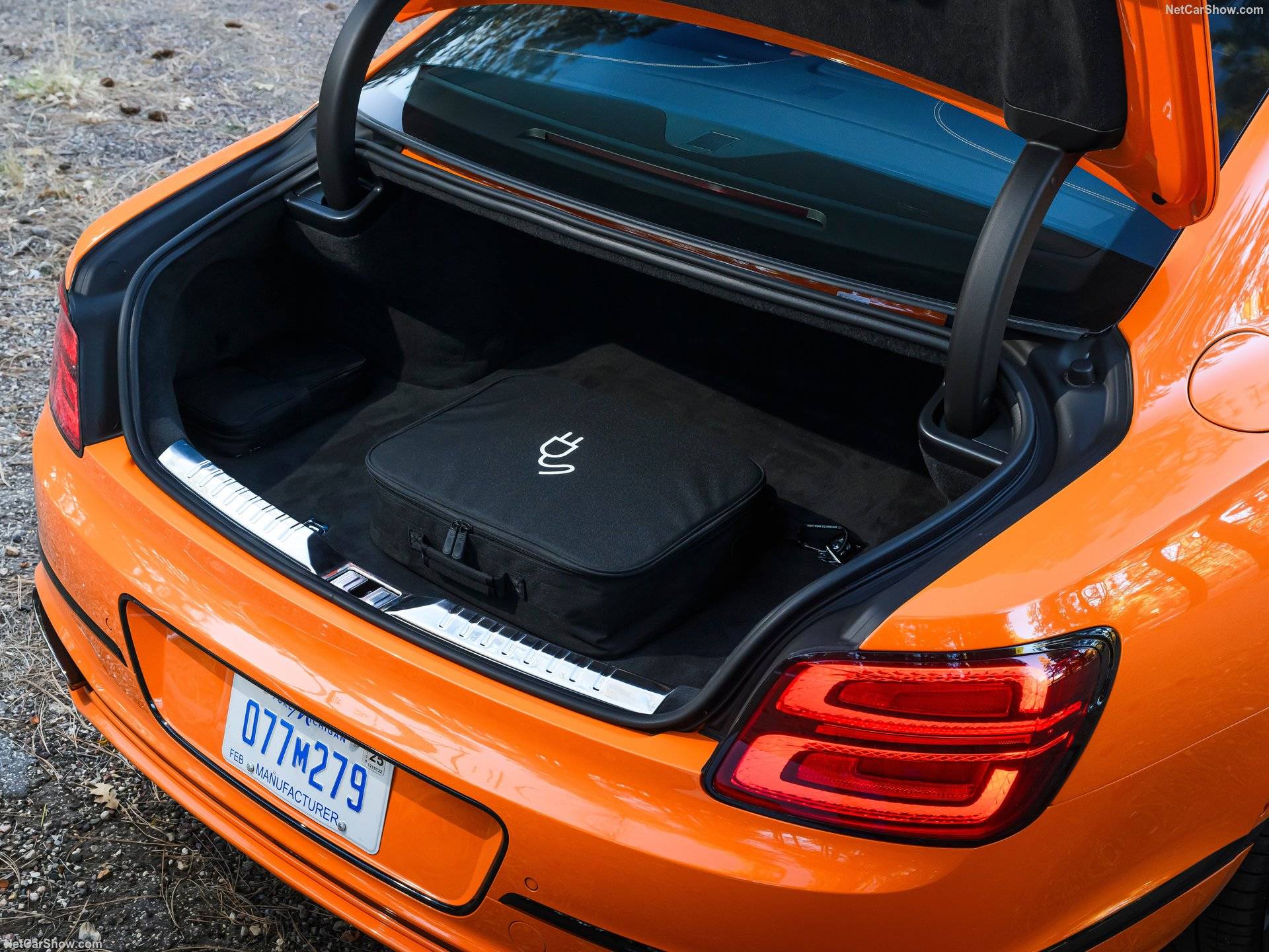 2025 Bentley Flying Spur Speed