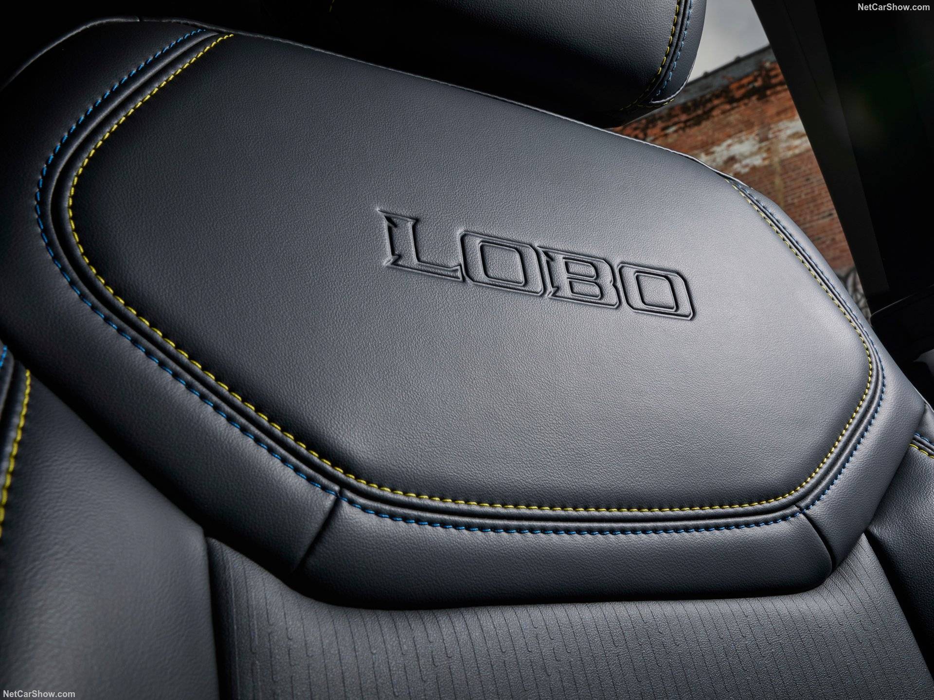 2025 Ford Maverick Lobo