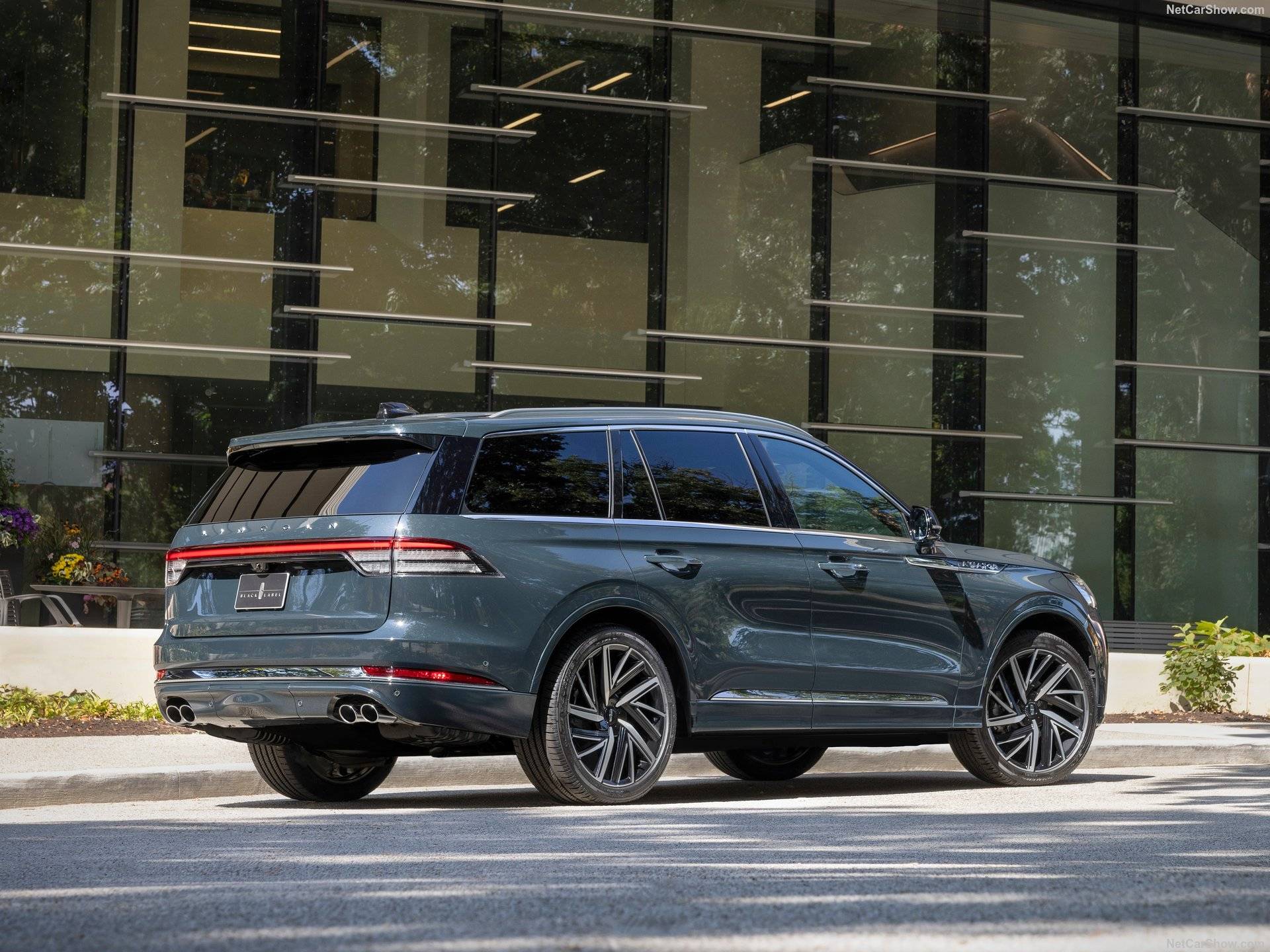 2025 Lincoln Aviator