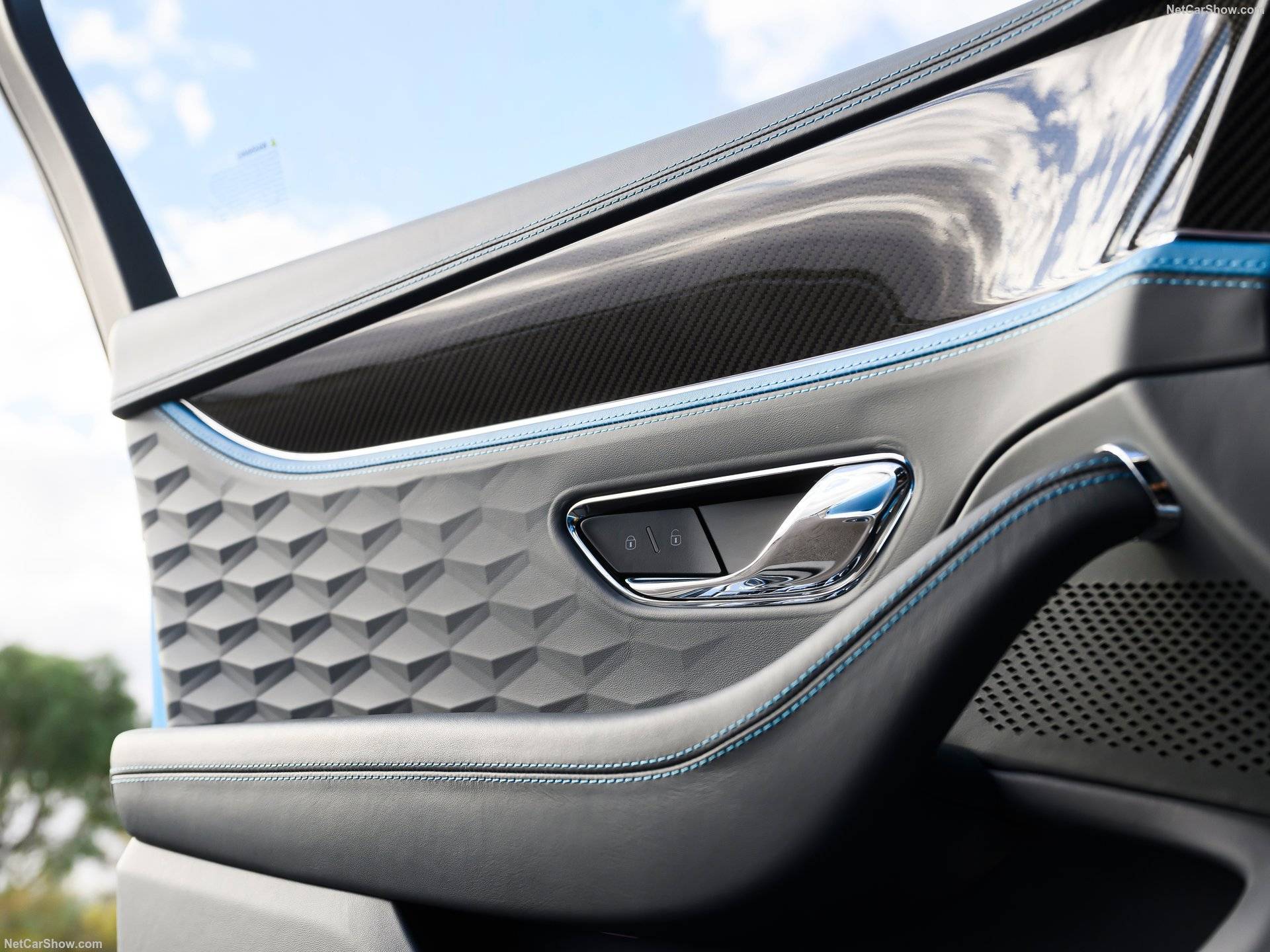 2025 Bentley Flying Spur Speed