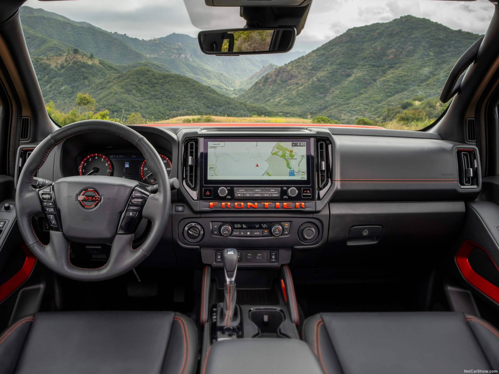 2025 Nissan Frontier