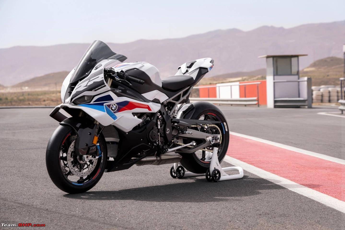 bmw m1000rr