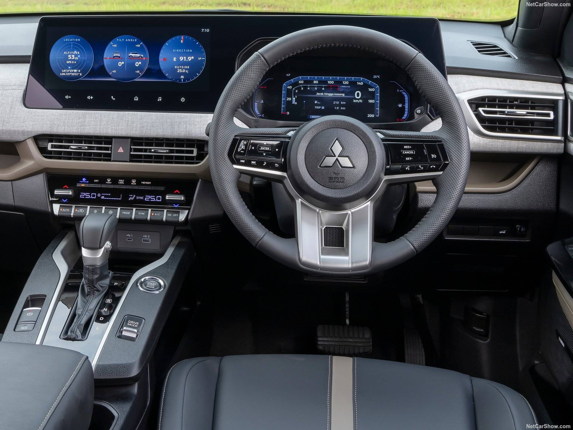 2024 Mitsubishi Xforce