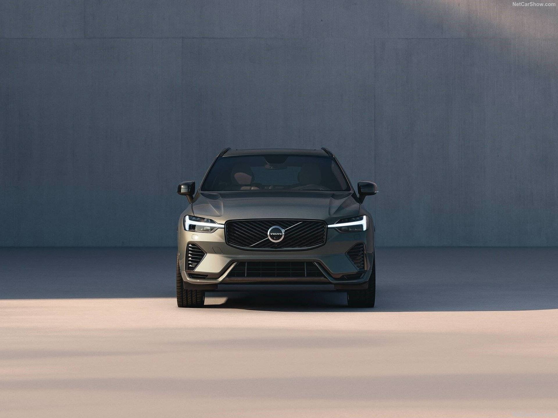 Volvo XC60 2025 