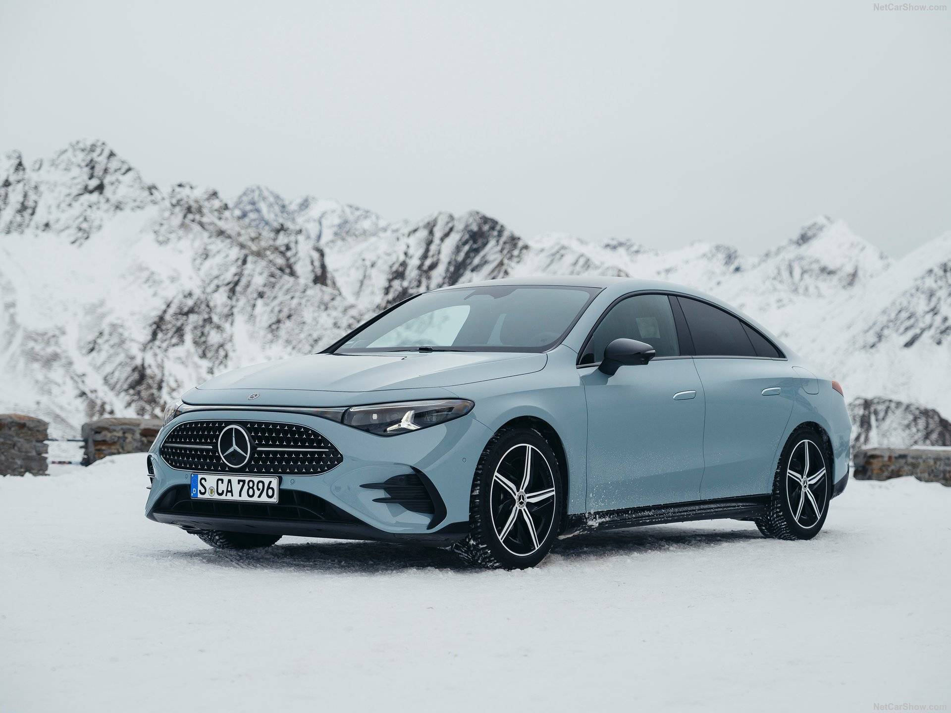 2026 Mercedes-Benz CLA hybrid