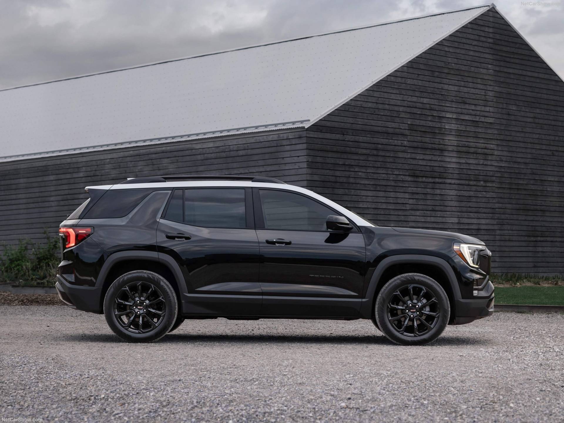 2025 GMC Terrain